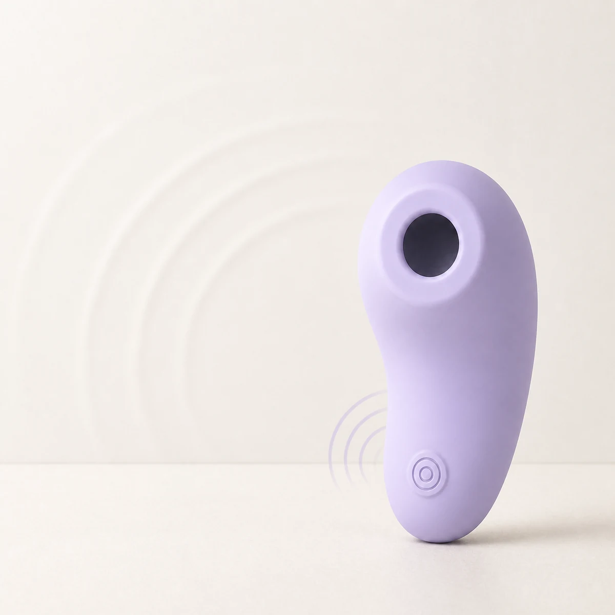 Rinse, Dry, Recharge: The IPX5 design can be rinsed directly after use. Dry completely, connect the magnetic charger and allow approximately 90 minutes for charging.